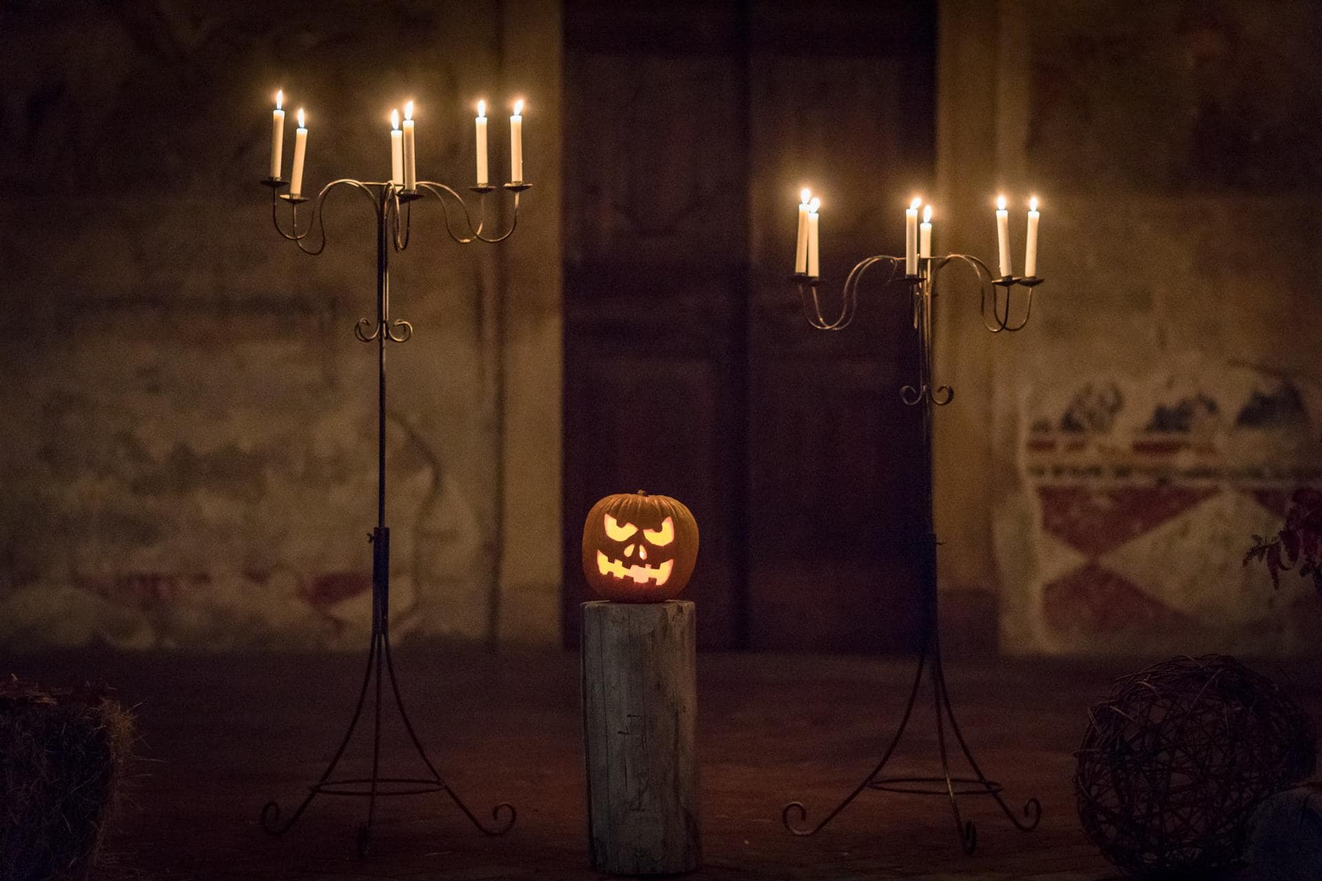 NOTTURNA ADULTI: I misteri di Halloween