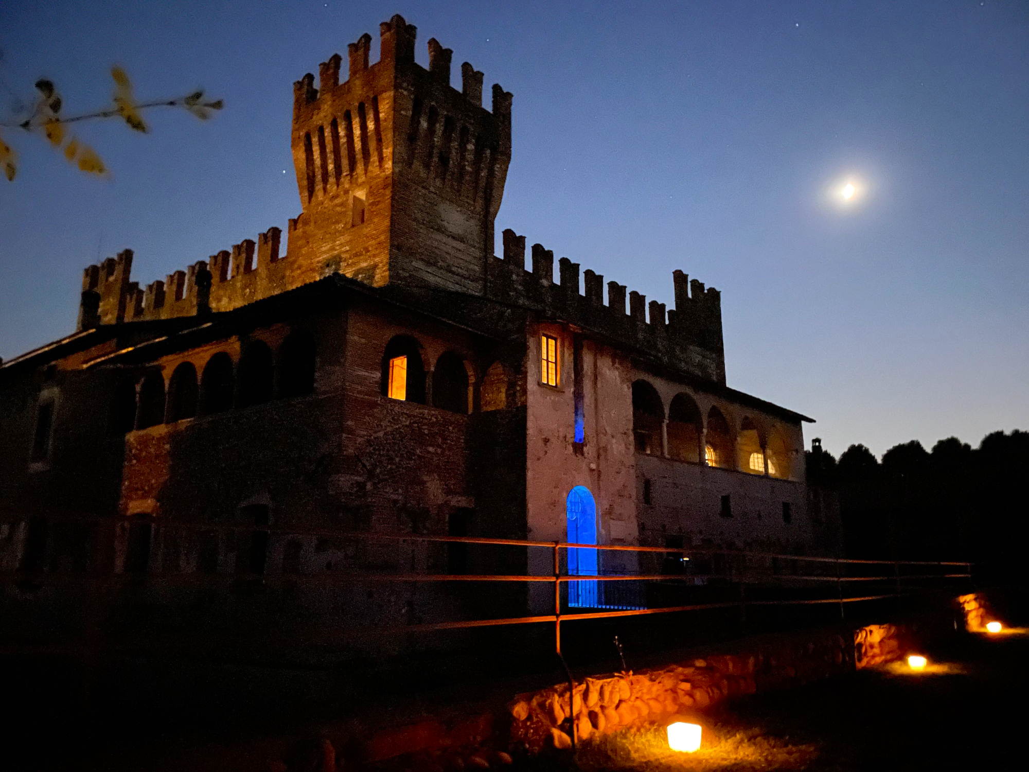 NOTTURNA ADULTI: Stelle, astrologi ed eresie