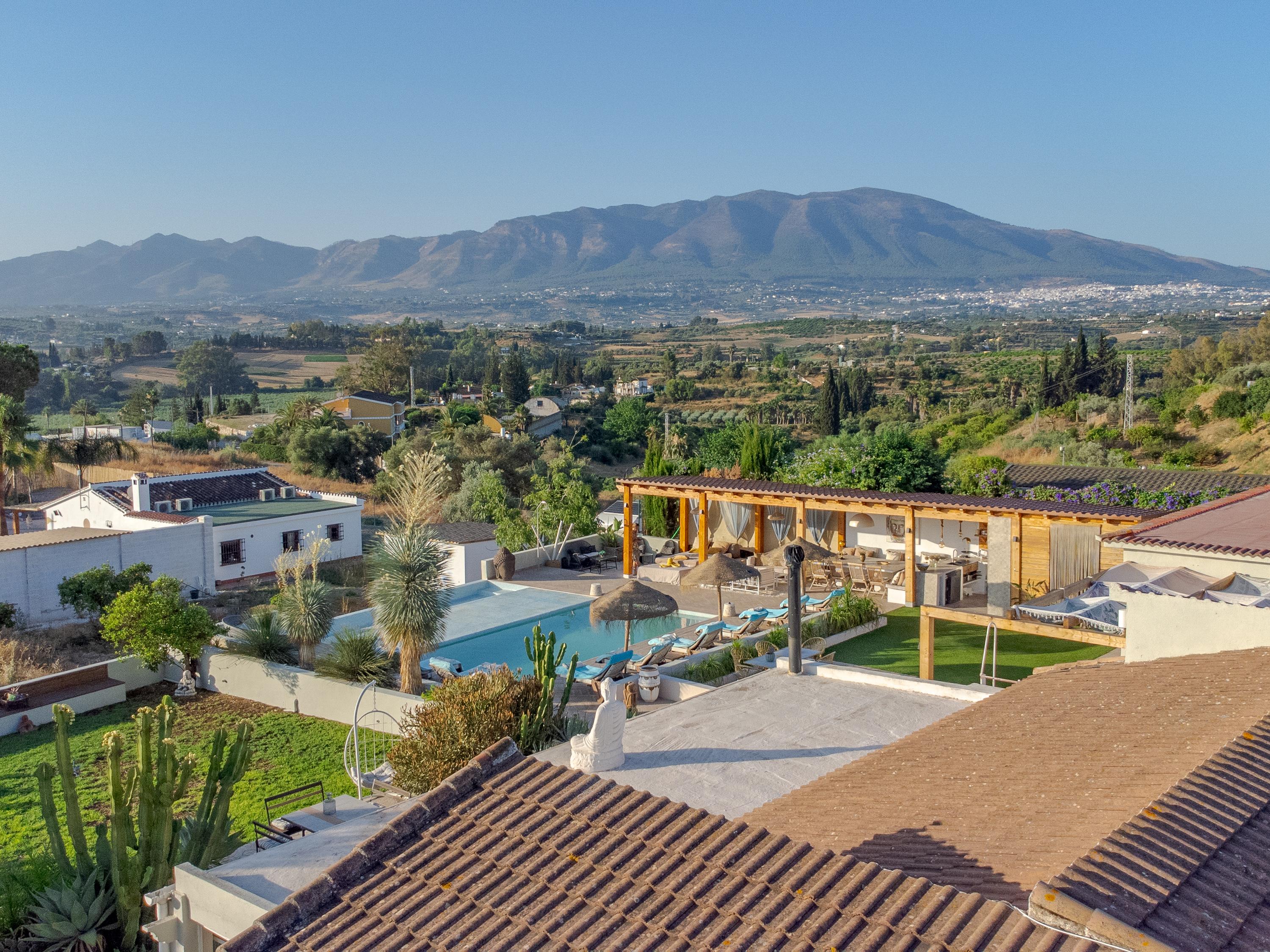 Aura International Women Retreat 5 Days in Malaga